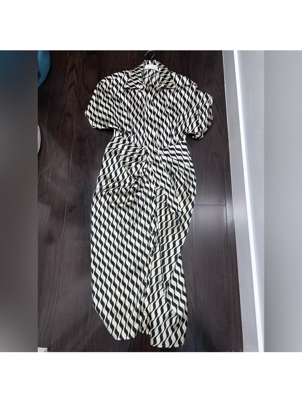 Women's Black & White Geometric Midi Dress